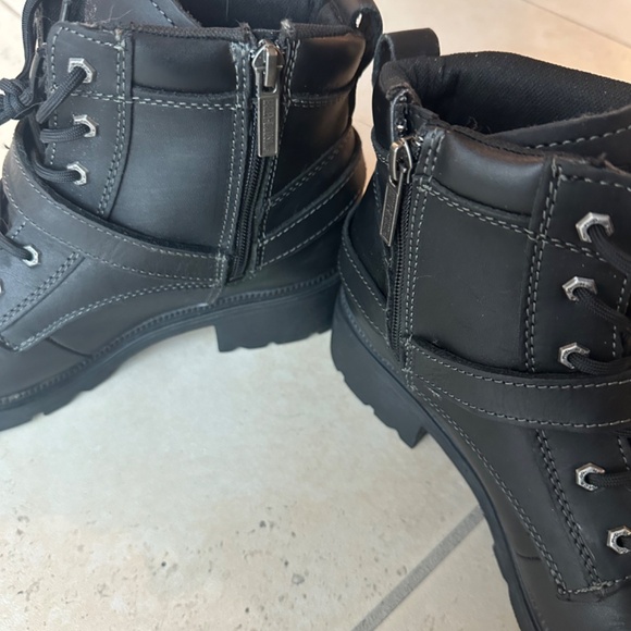 Harley-Davidson Lady’s Leather Boots - Picture 4 of 5
